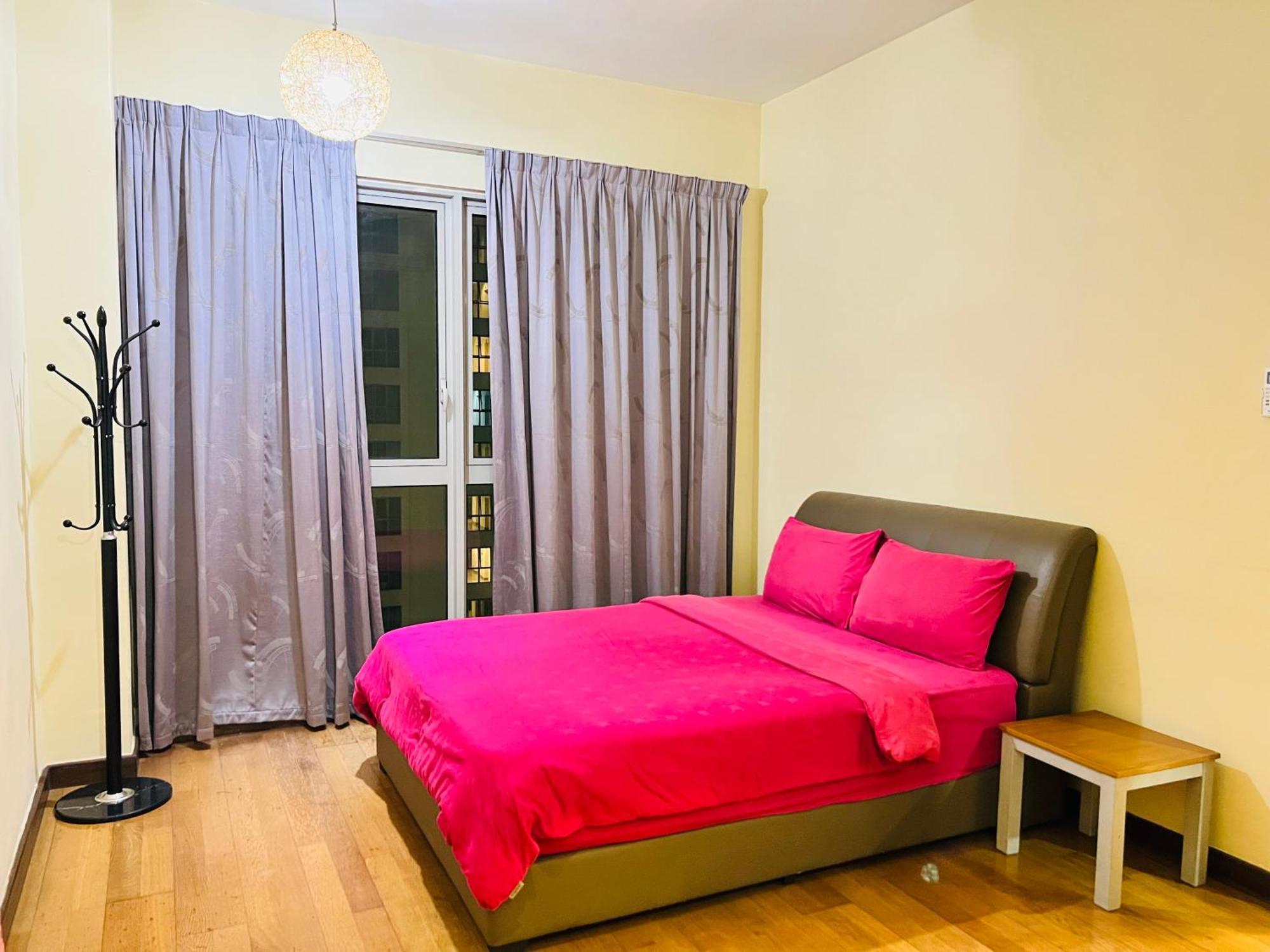 Regalia Spritz Empire Hostel クアラルンプール エクステリア 写真